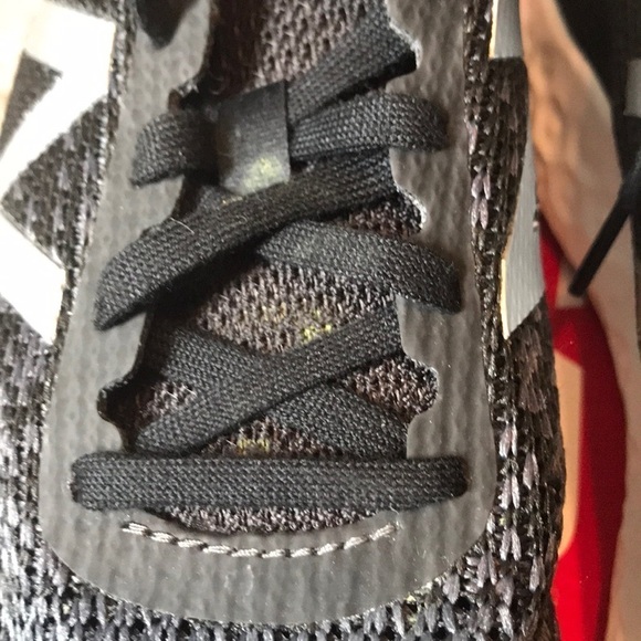 New Balance Running Course Shoes - Picture 5 of 7